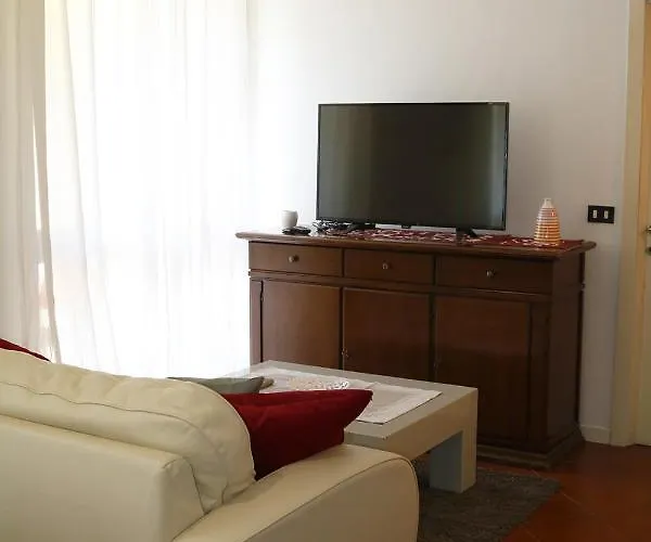 Blancohouse Viale Ceccarini Apartment