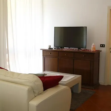 Blancohouse Viale Ceccarini شقة